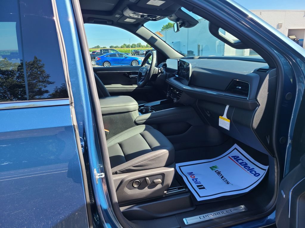 New 2026 Chevrolet Tahoe LT w/ Comfort Package AWD/4WD image 11