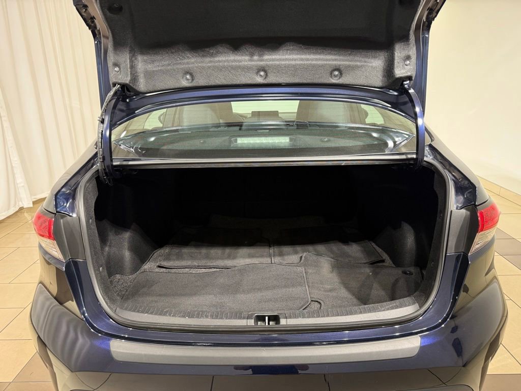 Certified 2023 Toyota Corolla LE w/ Carpet Mat Package (TMS) FWD image 11