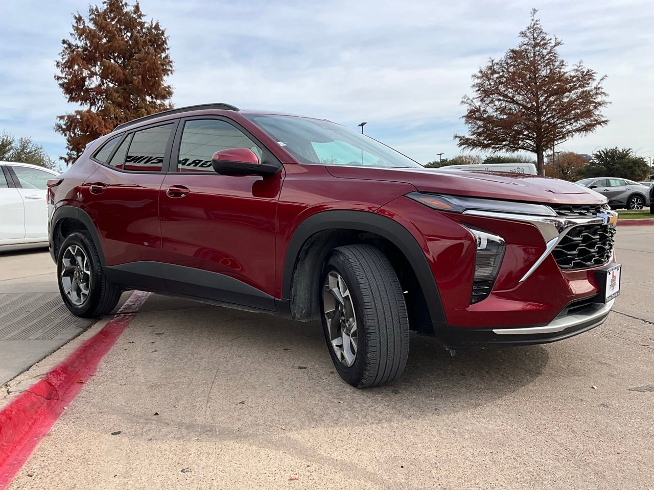 Used 2025 Chevrolet Trax LT image 5