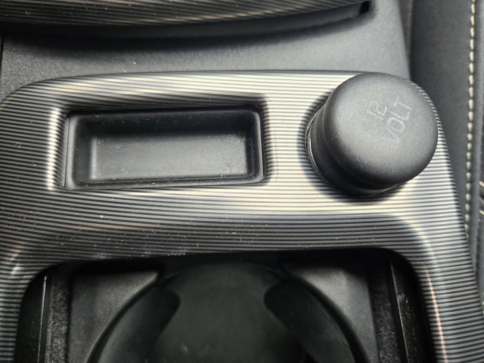 Used 2011 Volvo C30 T5 R-Design image 16