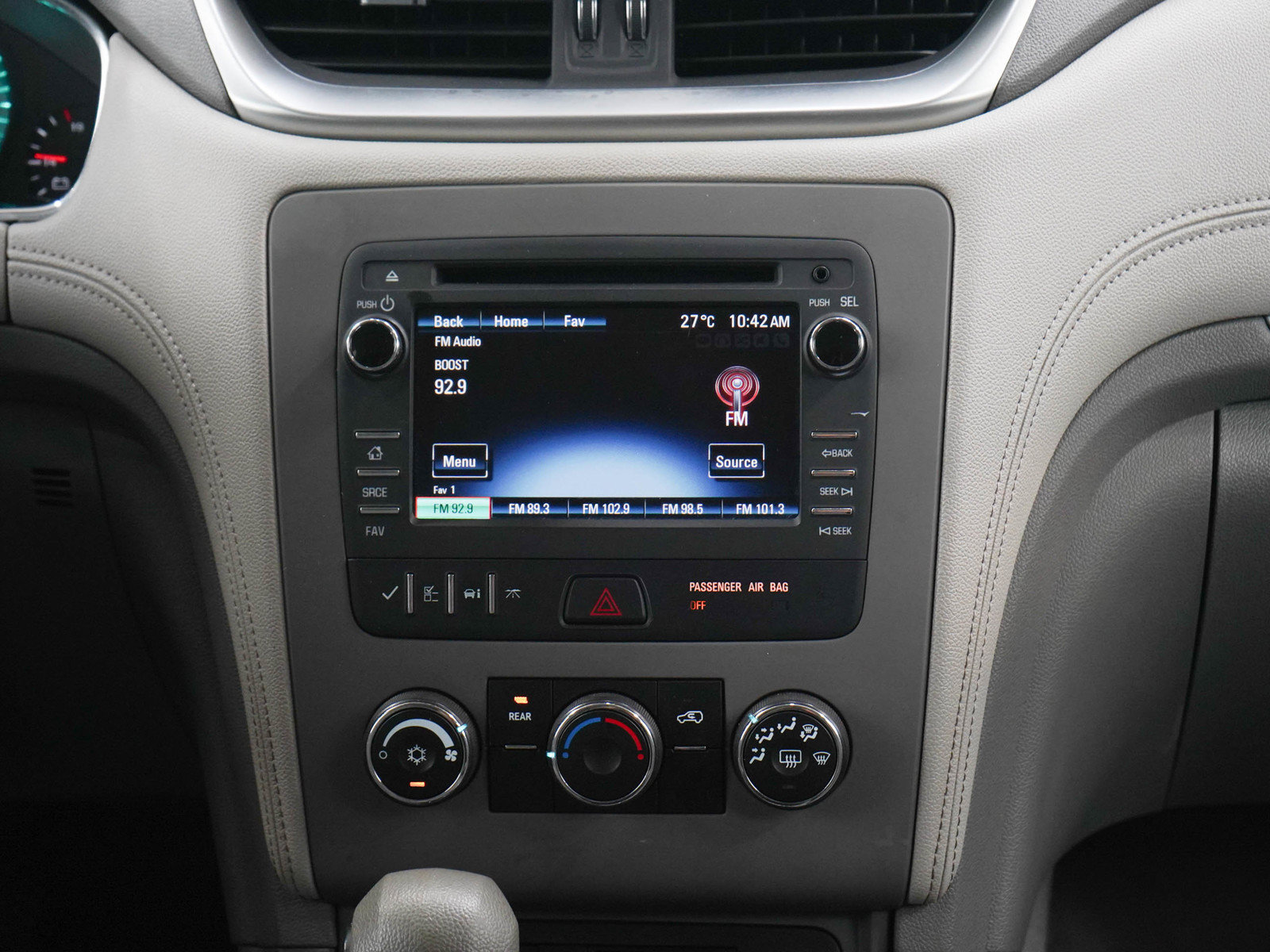 Used 2017 Chevrolet Traverse LS AWD/4WD image 16