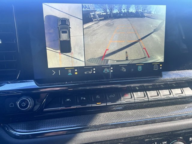 Used 2023 Chevrolet Silverado 1500 ZR2 w/ Technology Package image 17