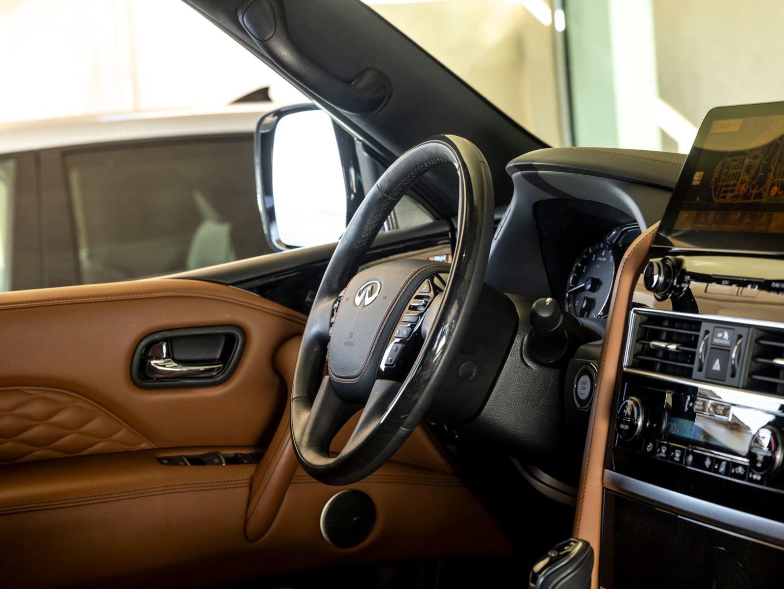 Used 2023 INFINITI QX80 Sensory w/ Cargo Package image 30