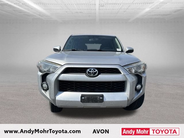 Used 2014 Toyota 4Runner SR5 AWD/4WD image 3