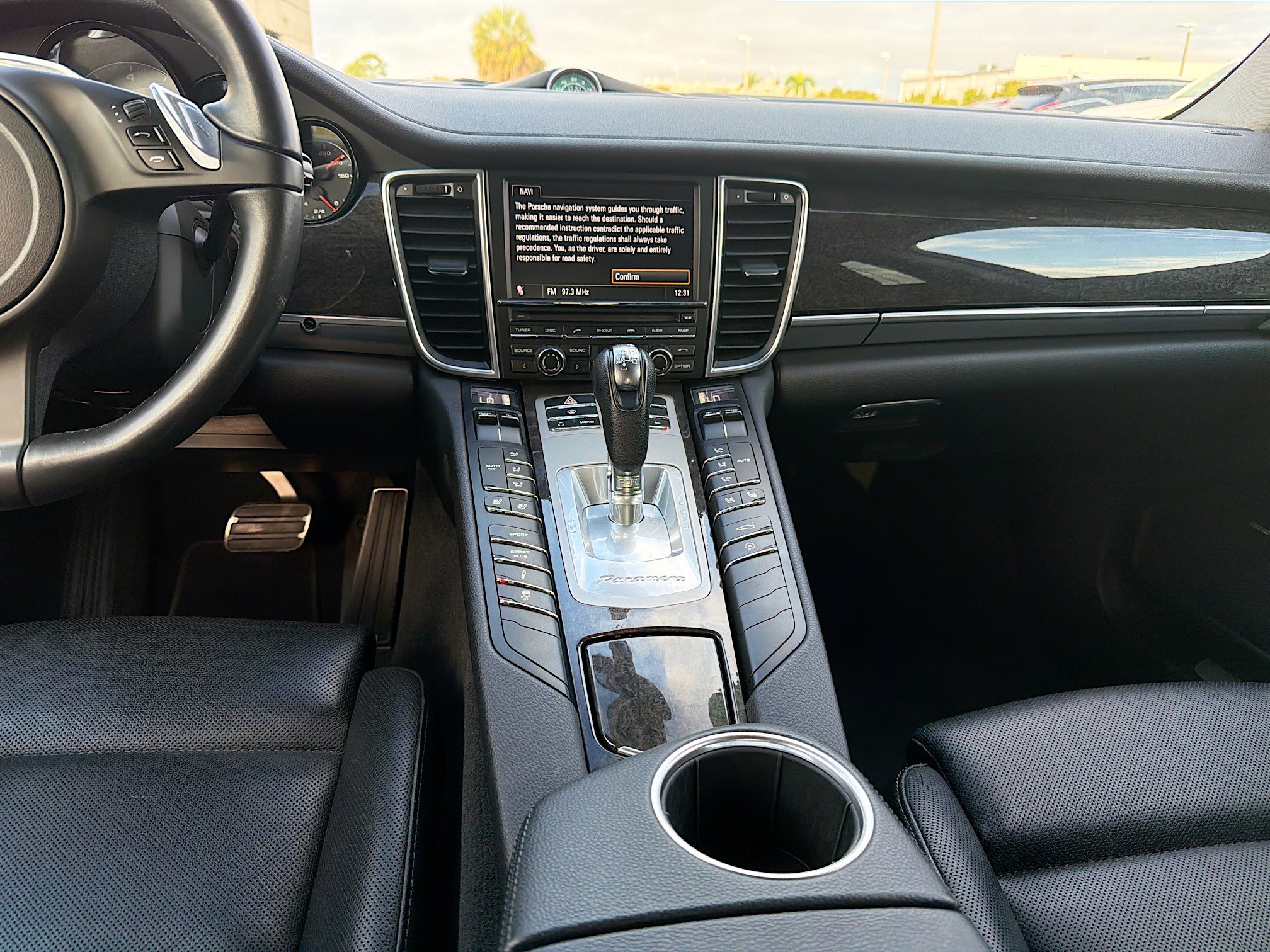 Used 2011 Porsche Panamera 4S image 19