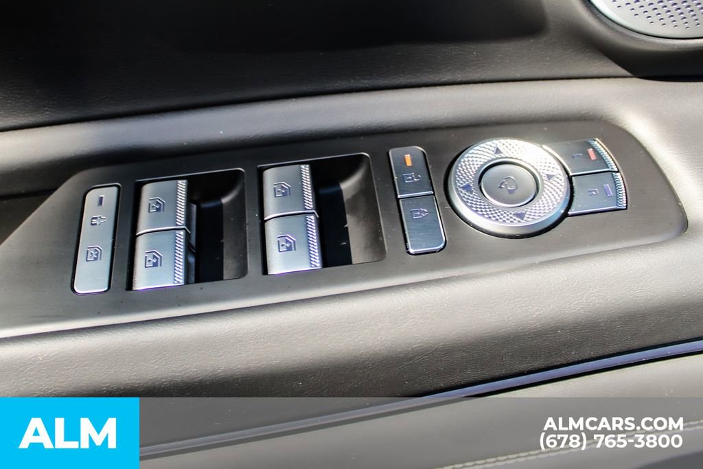 Used 2025 Genesis GV80 2.5T Advanced image 32