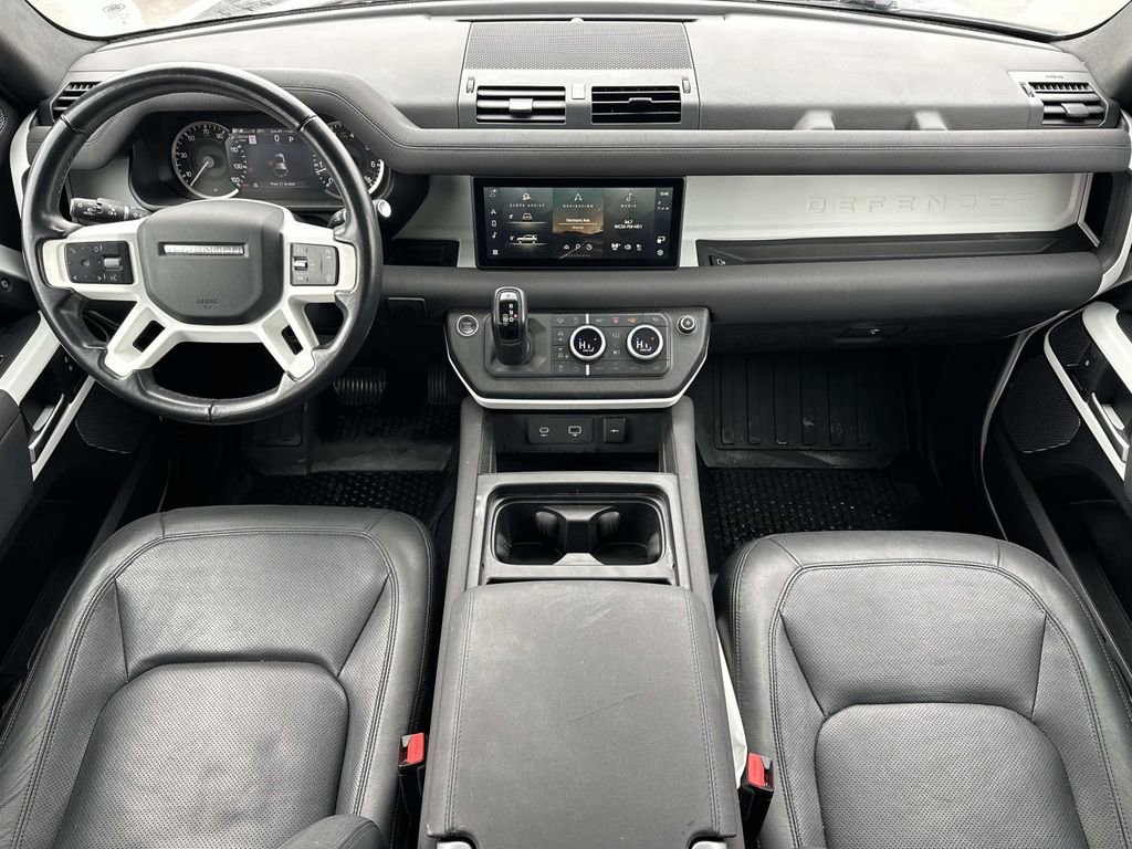 Used 2023 Land Rover Defender 110 S image 15