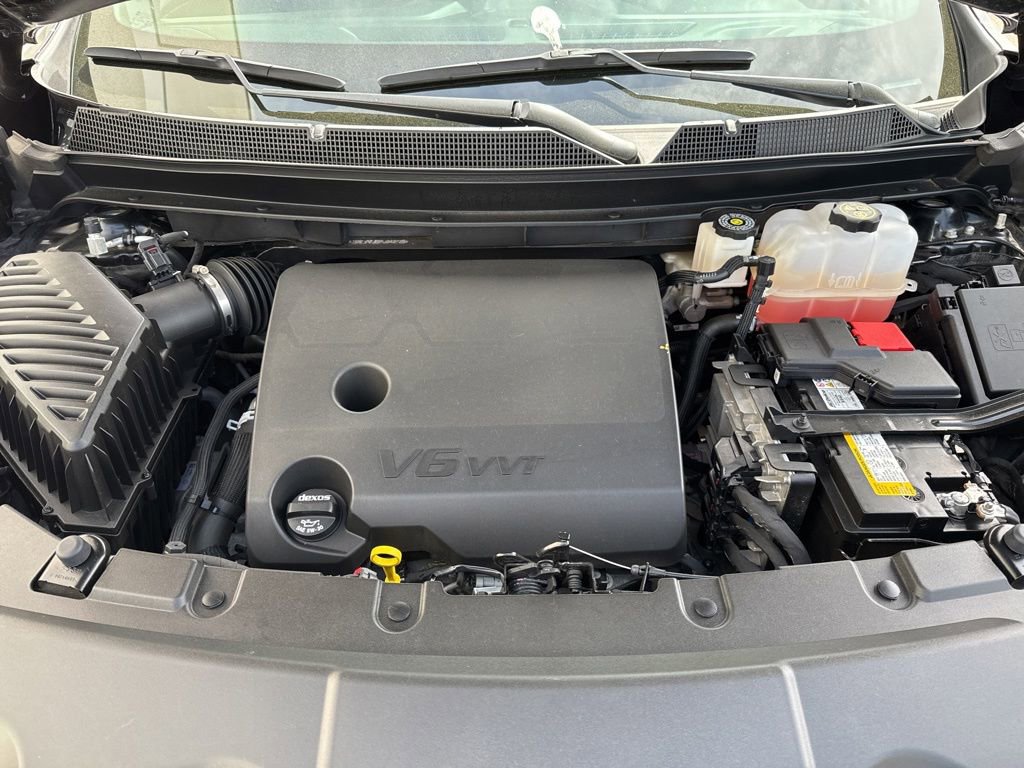 Used 2023 Chevrolet Traverse High Country AWD/4WD image 6
