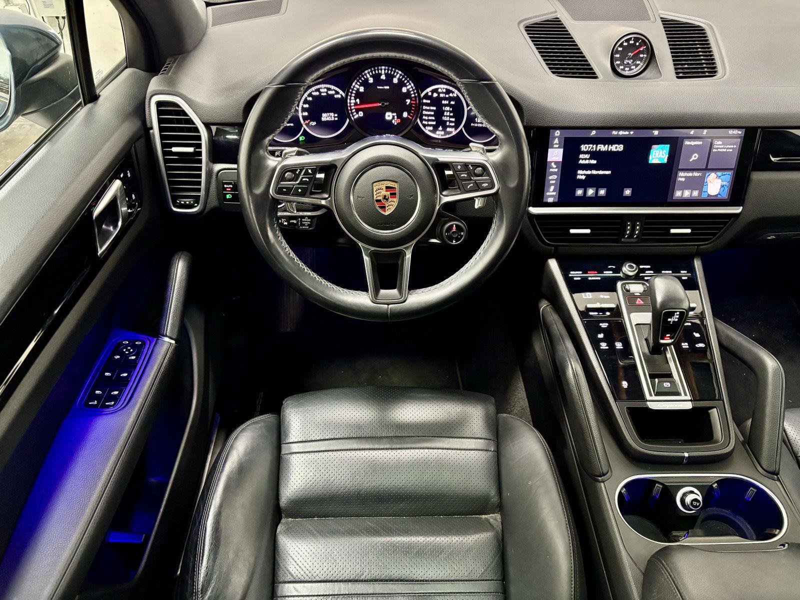 Used 2019 Porsche Cayenne AWD/4WD image 2