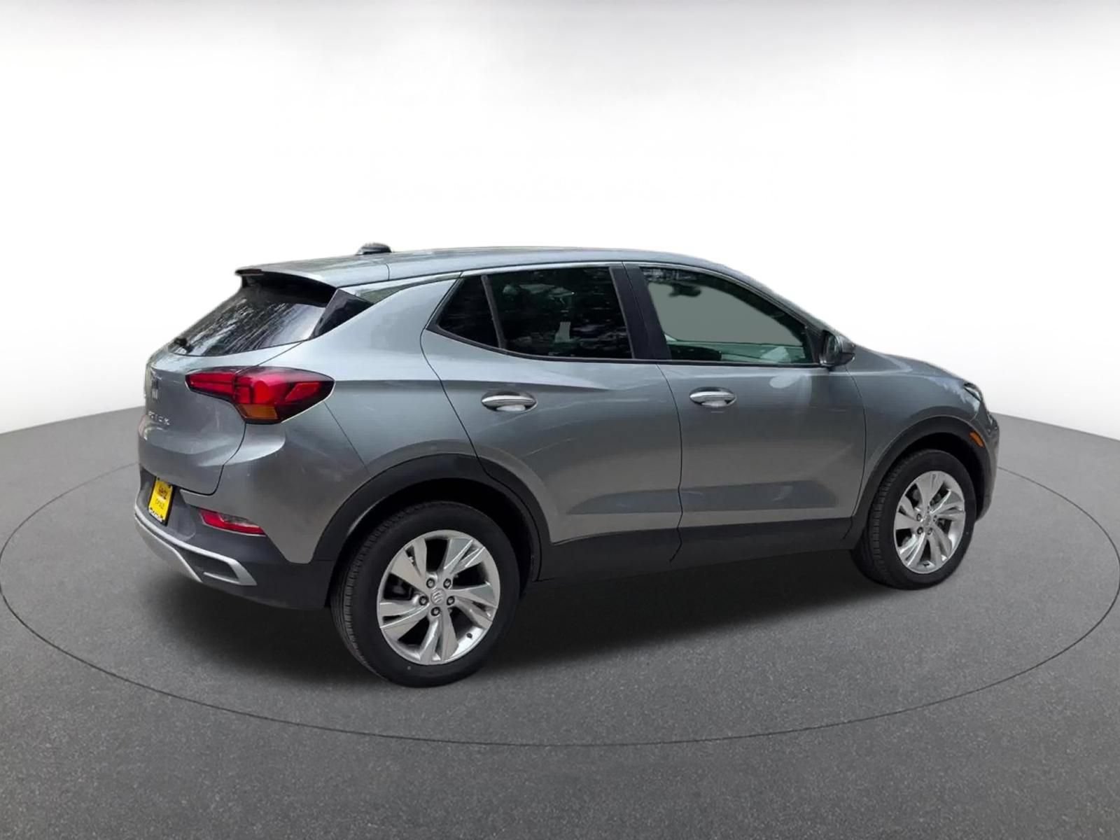Used 2025 Buick Encore GX Preferred AWD/4WD image 14