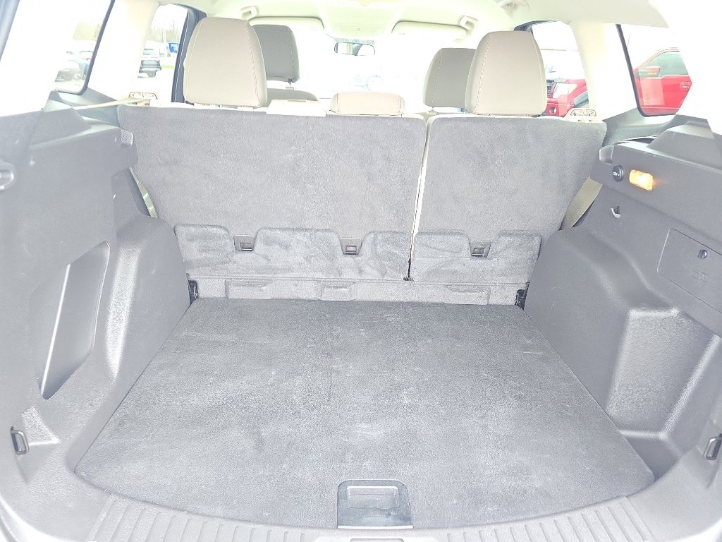 Used 2015 Ford Escape SE w/ Equipment Group 201A image 10