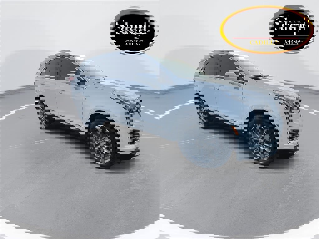 Certified 2025 Cadillac XT5 Premium Luxury w/ LPO, Floor Liner Package image 2