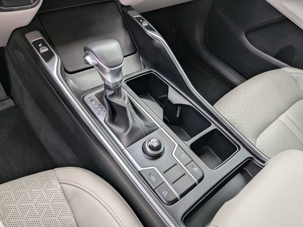 Certified 2023 Kia Sorento S FWD image 26
