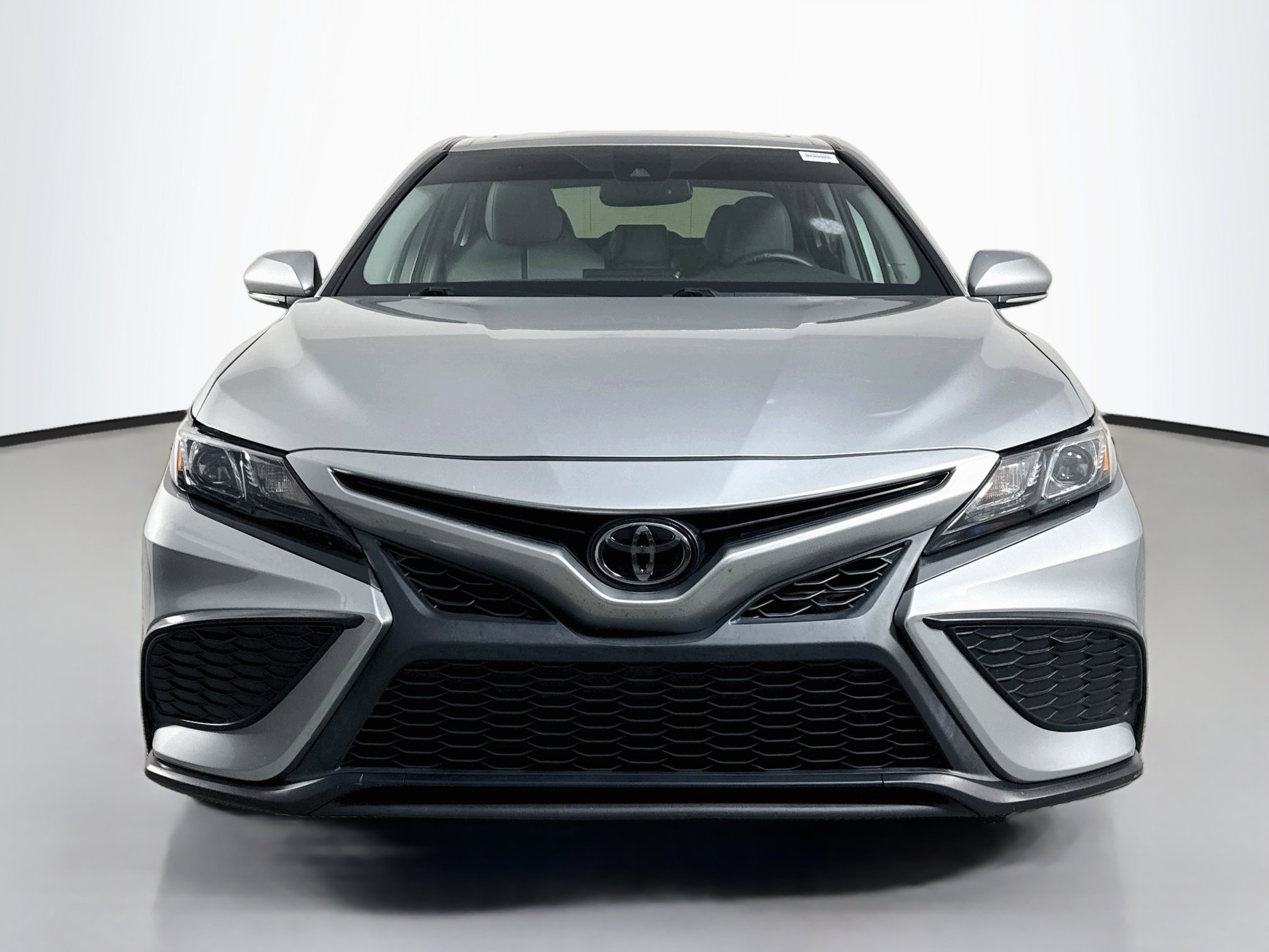 Used 2023 Toyota Camry SE w/ Convenience Package FWD video 2