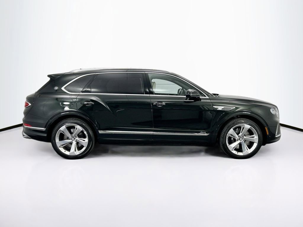 Used 2025 Bentley Bentayga Extended Wheelbase image 4