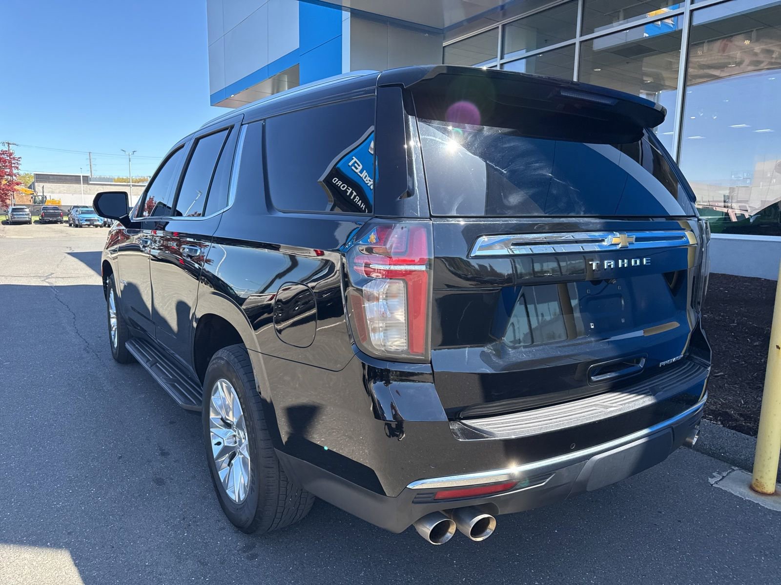 Used 2021 Chevrolet Tahoe Premier AWD/4WD image 8