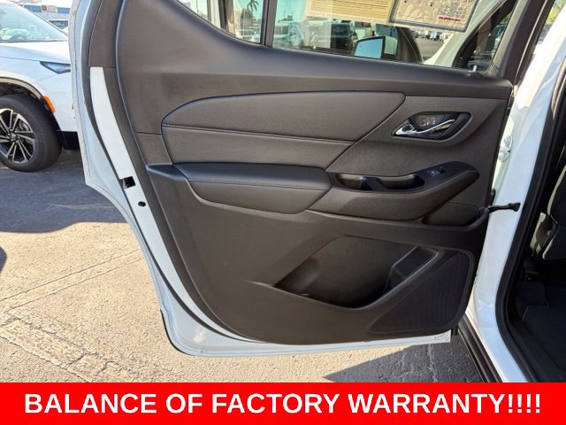 Used 2023 Chevrolet Traverse LT FWD image 13