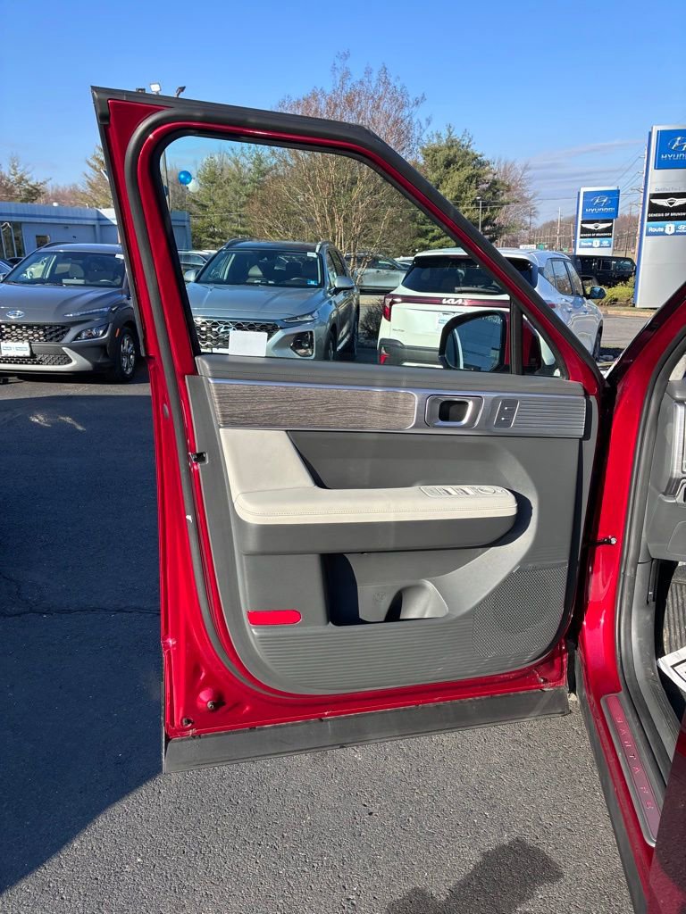 Used 2024 Hyundai Santa Fe Calligraphy image 50