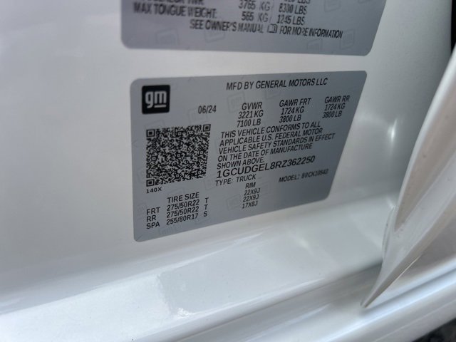 Used 2024 Chevrolet Silverado 1500 LTZ image 35