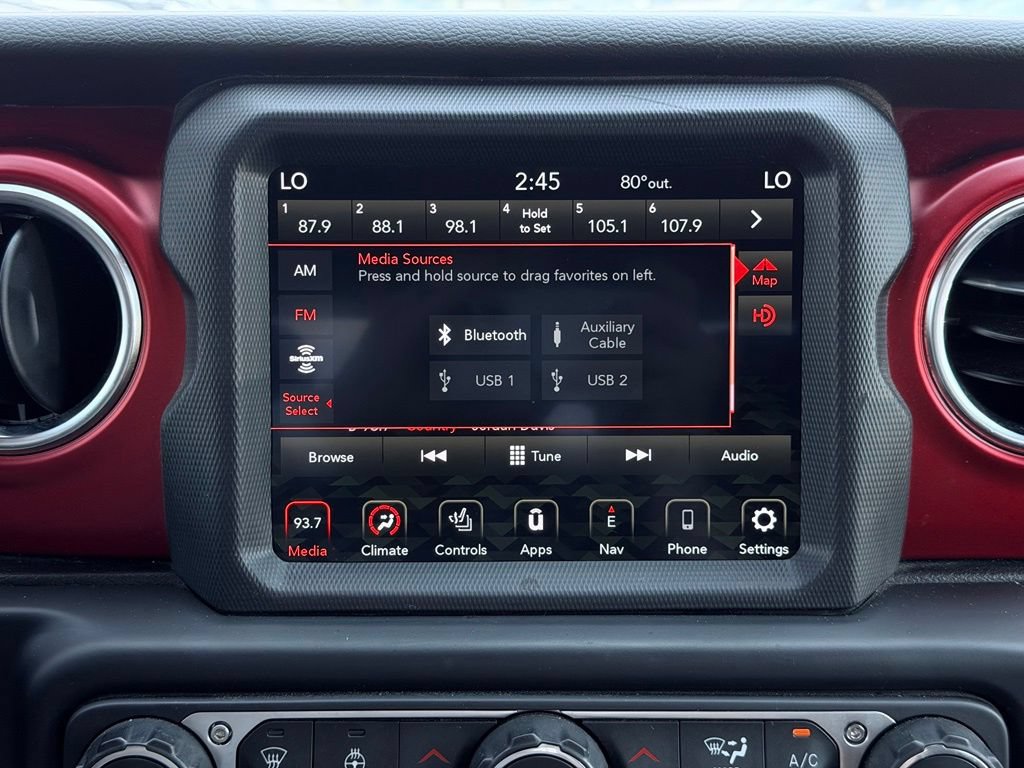 Used 2023 Jeep Gladiator Rubicon w/ Dual Top Group AWD/4WD image 38