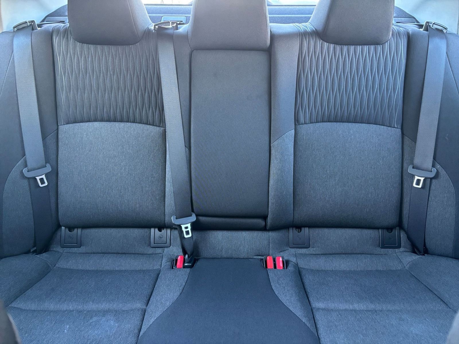 Used 2025 Toyota Camry LE image 34