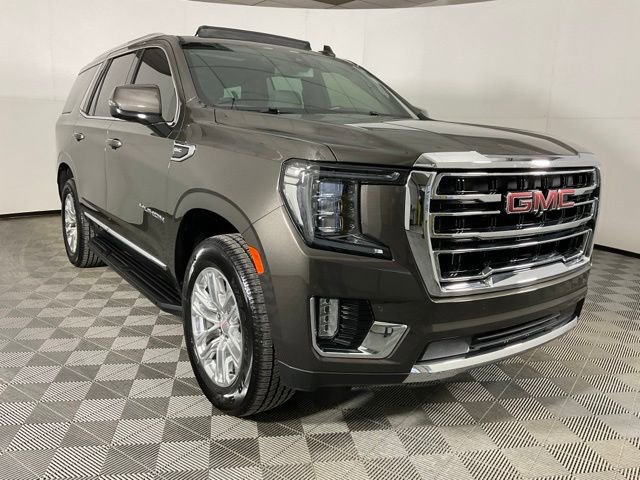 Used 2021 GMC Yukon SLT w/ SLT Premium Package image 3