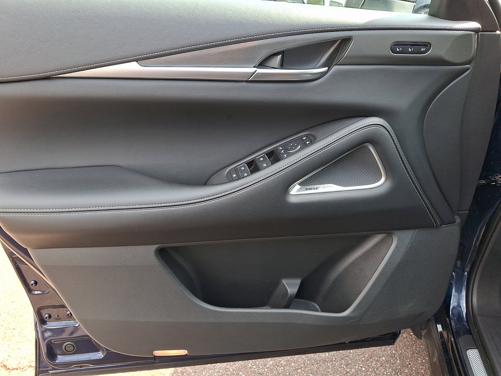 Certified 2024 INFINITI QX60 Luxe w/ Vision Package image 13