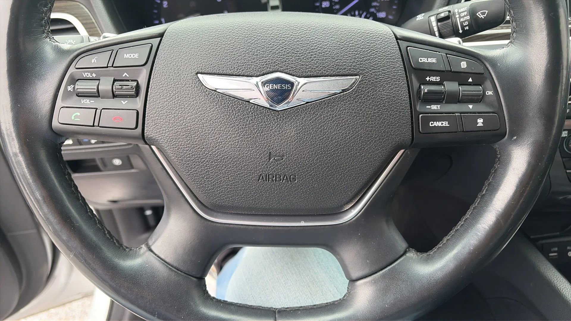 Used 2018 Genesis G80 3.8 w/ Option Group 02 image 34