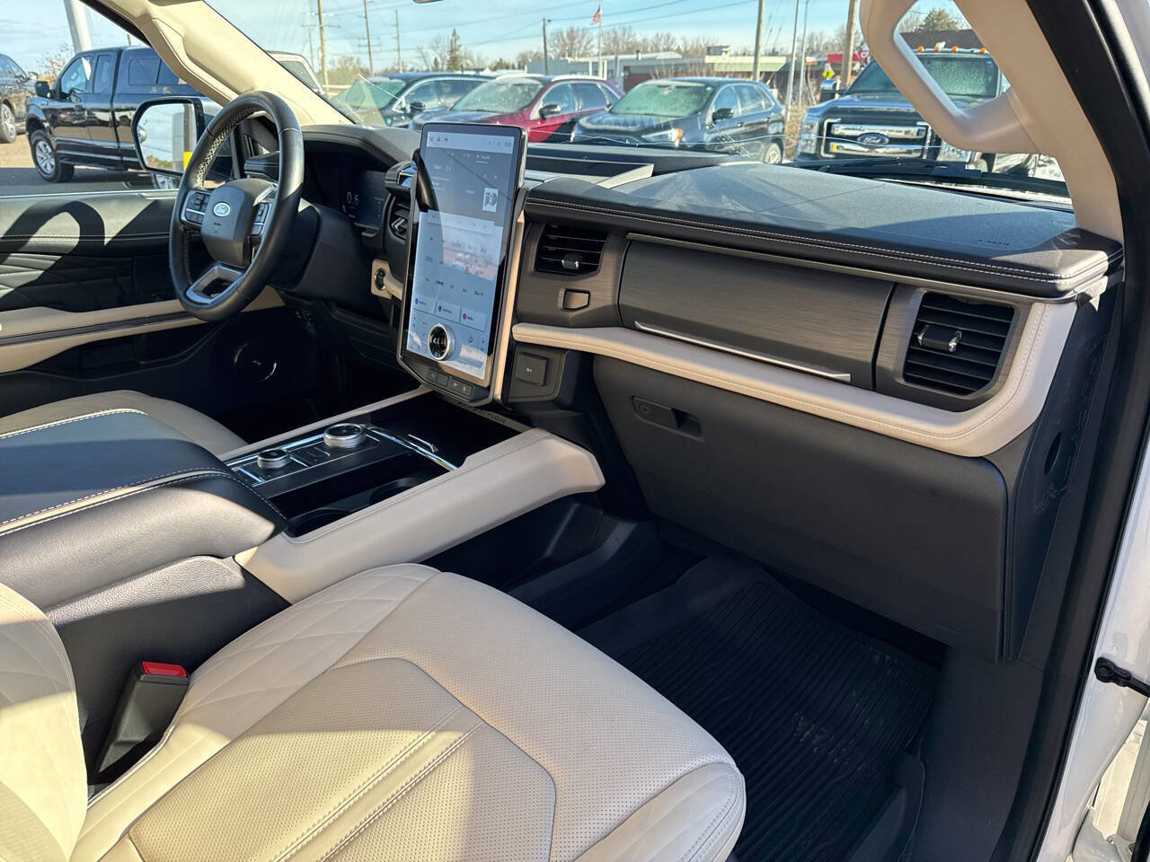 Certified 2024 Ford Expedition Max Platinum AWD/4WD image 11