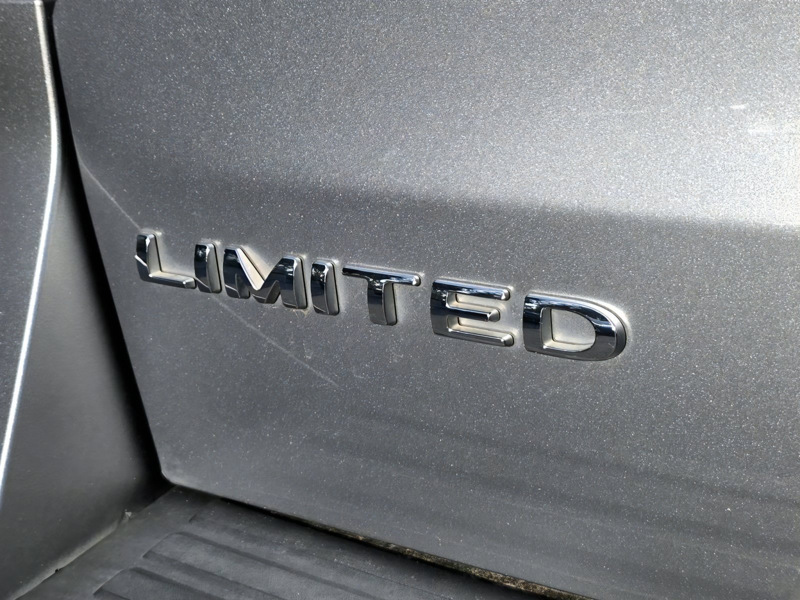 Used 2023 Ford Expedition Limited RWD image 7
