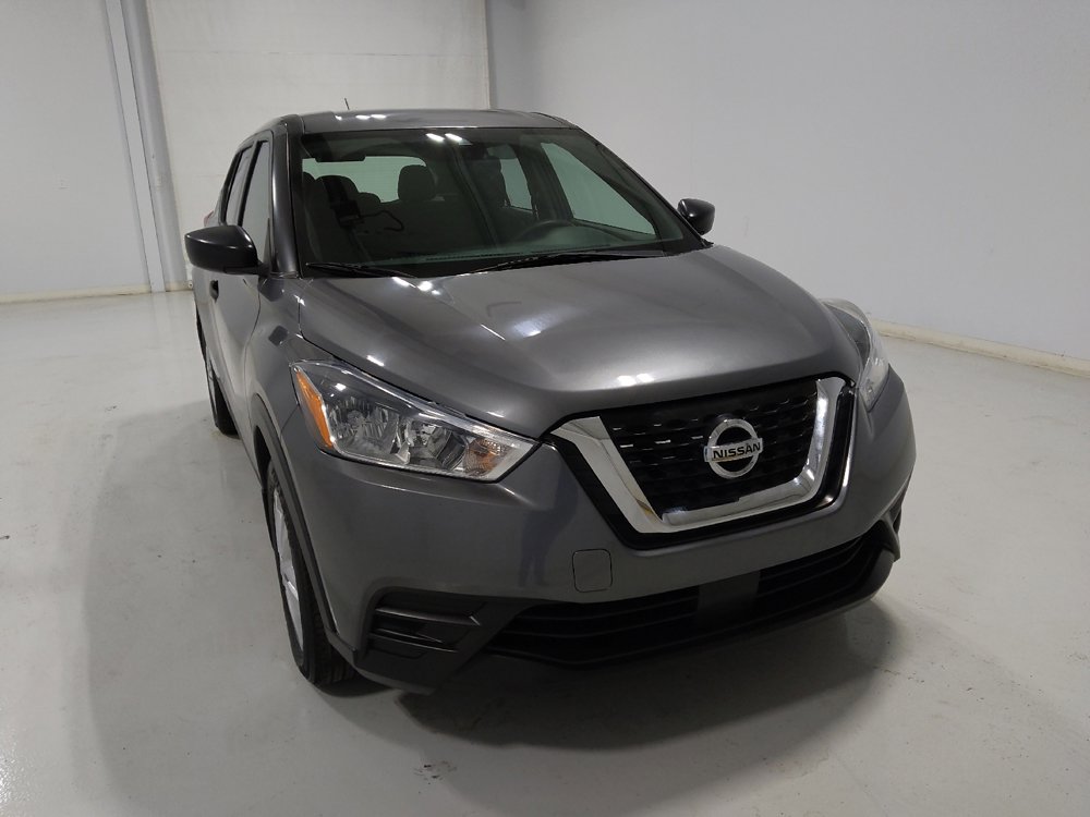 Used 2020 Nissan Kicks S image 14