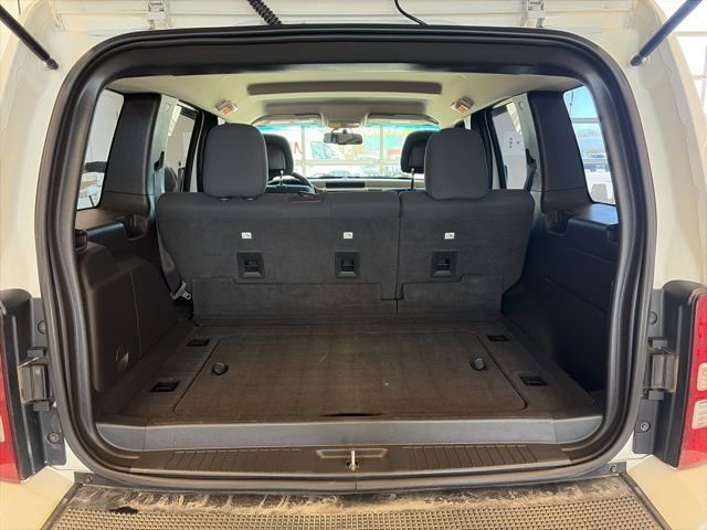 Used 2012 Jeep Liberty Sport w/ Driver Convenience Group image 9