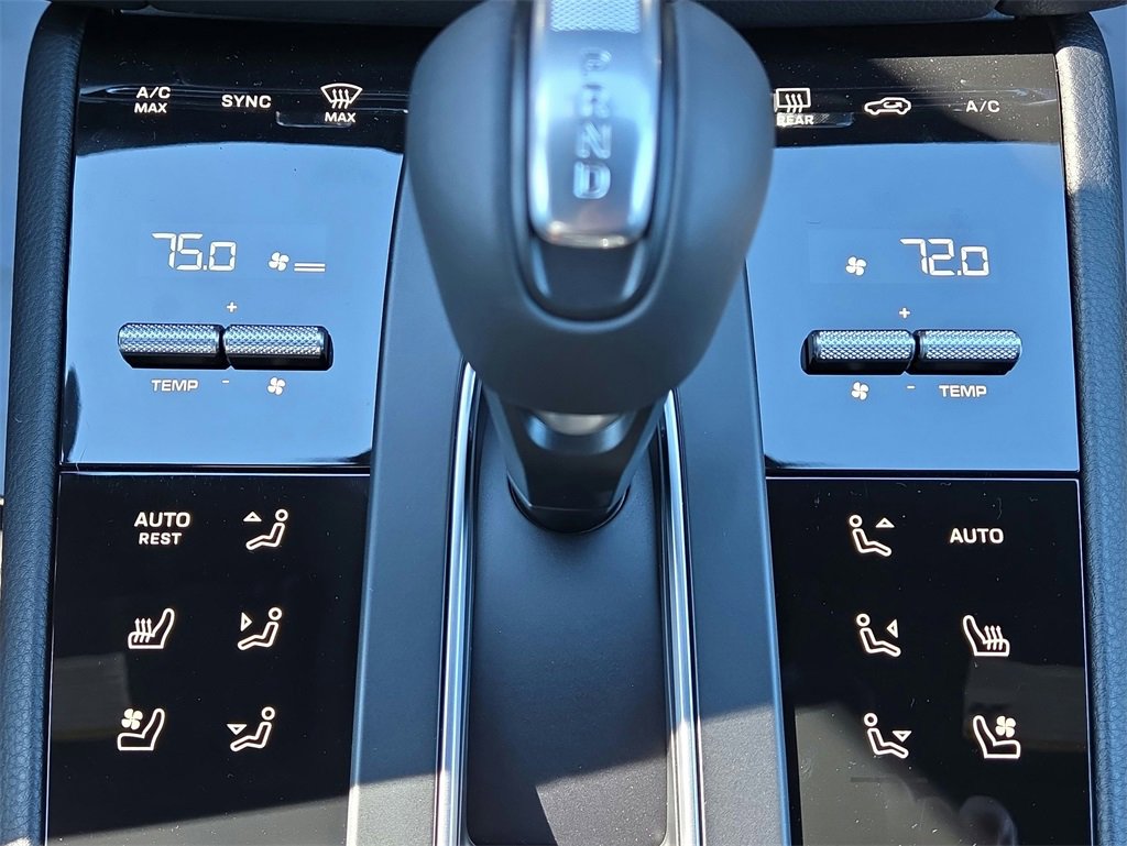 New 2026 Porsche Macan S image 13