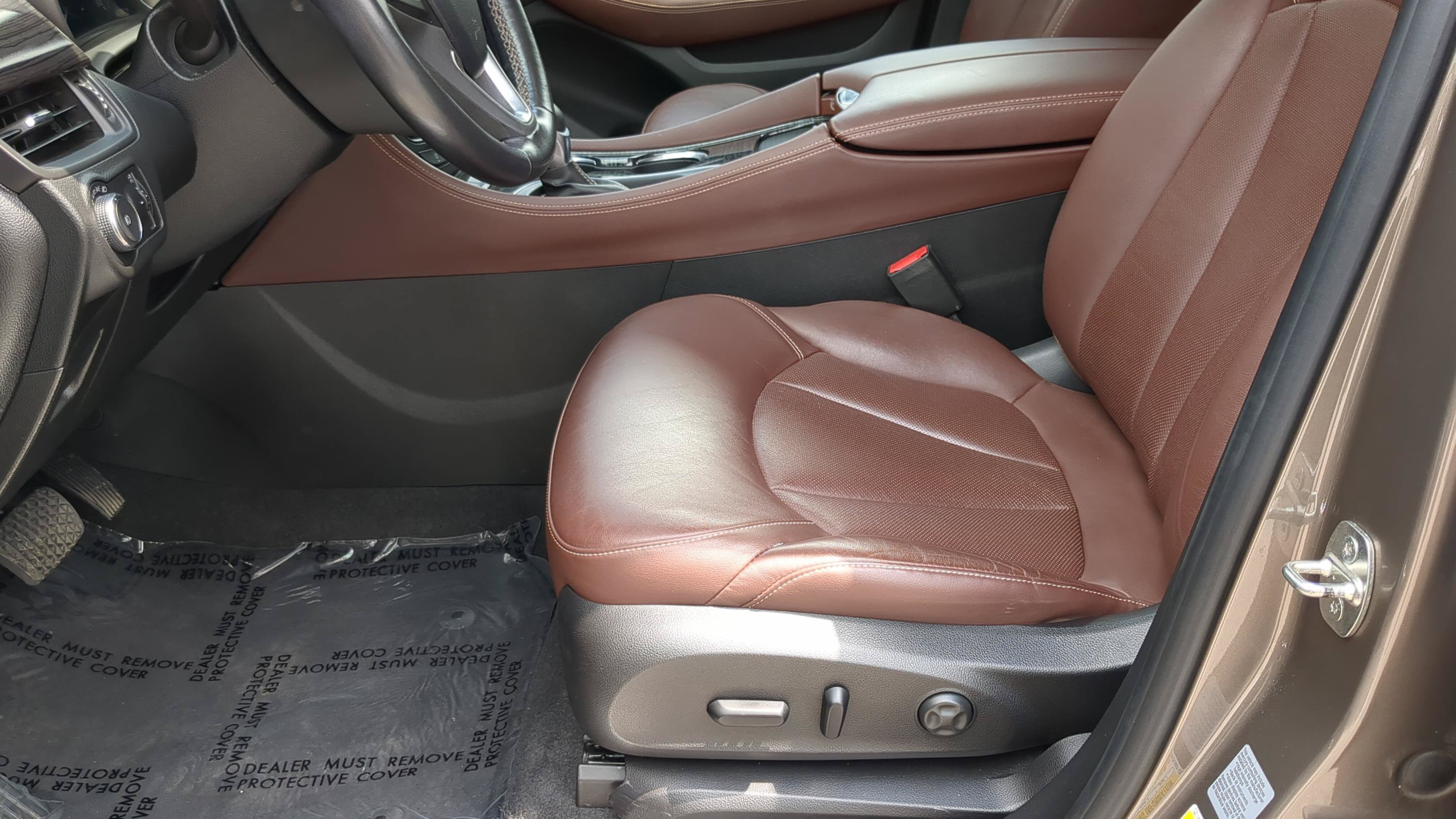 Used 2017 Buick Envision Premium AWD/4WD image 10