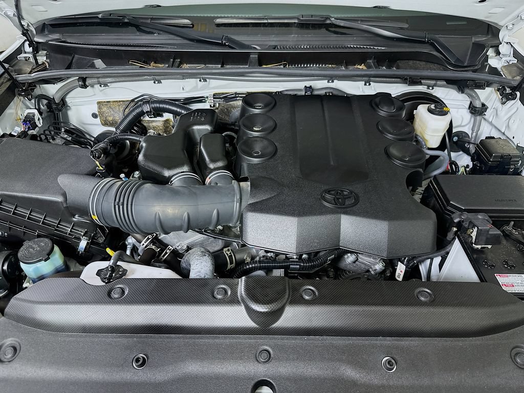Used 2024 Toyota 4Runner SR5 RWD image 9