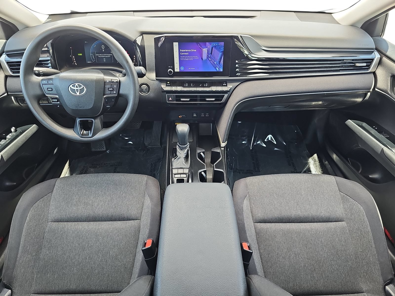 Used 2025 Toyota Camry LE FWD image 9