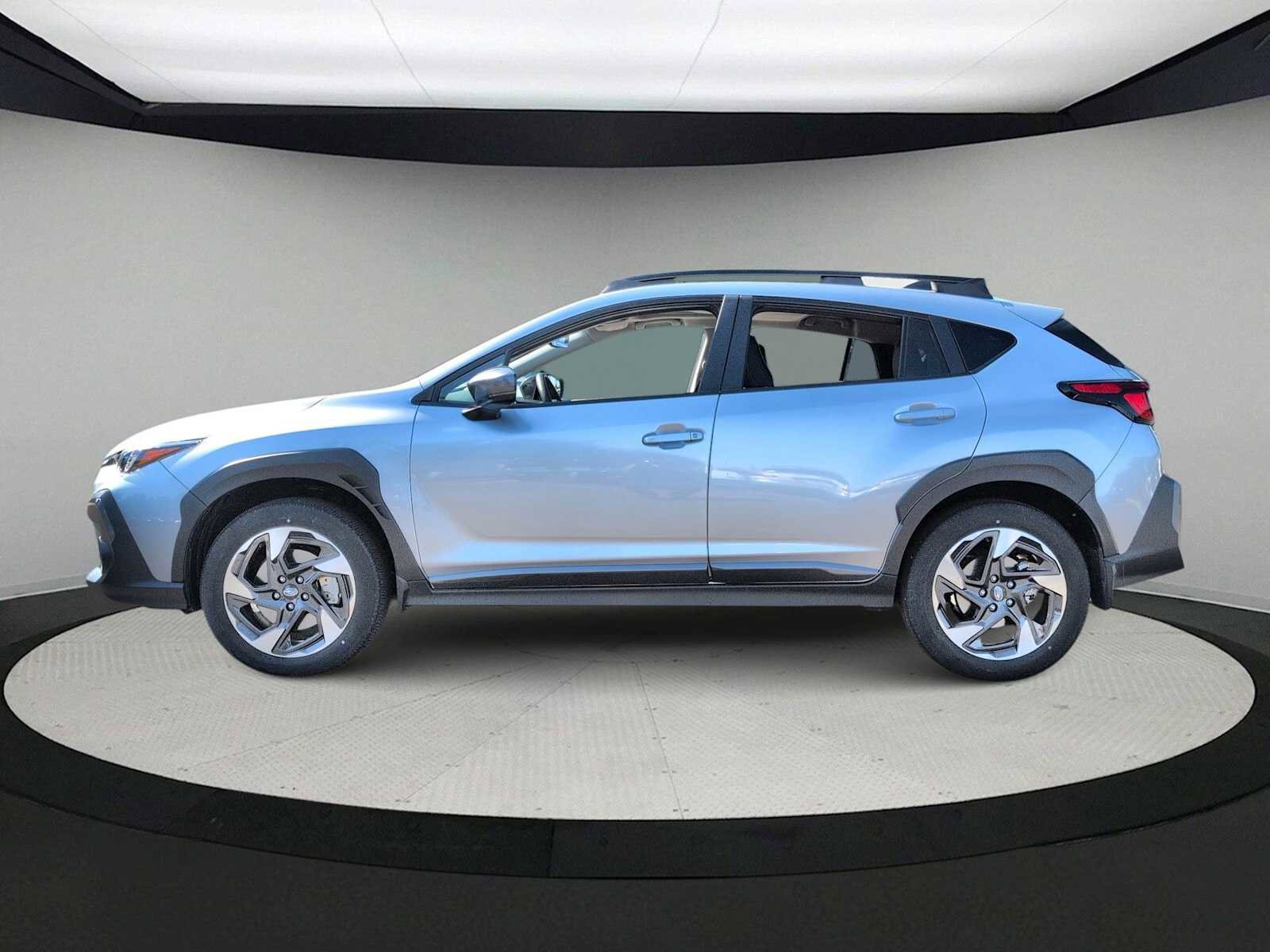 Used 2025 Subaru Crosstrek 2.5i Limited w/ Crosstrek Mirror Package AWD/4WD image 5