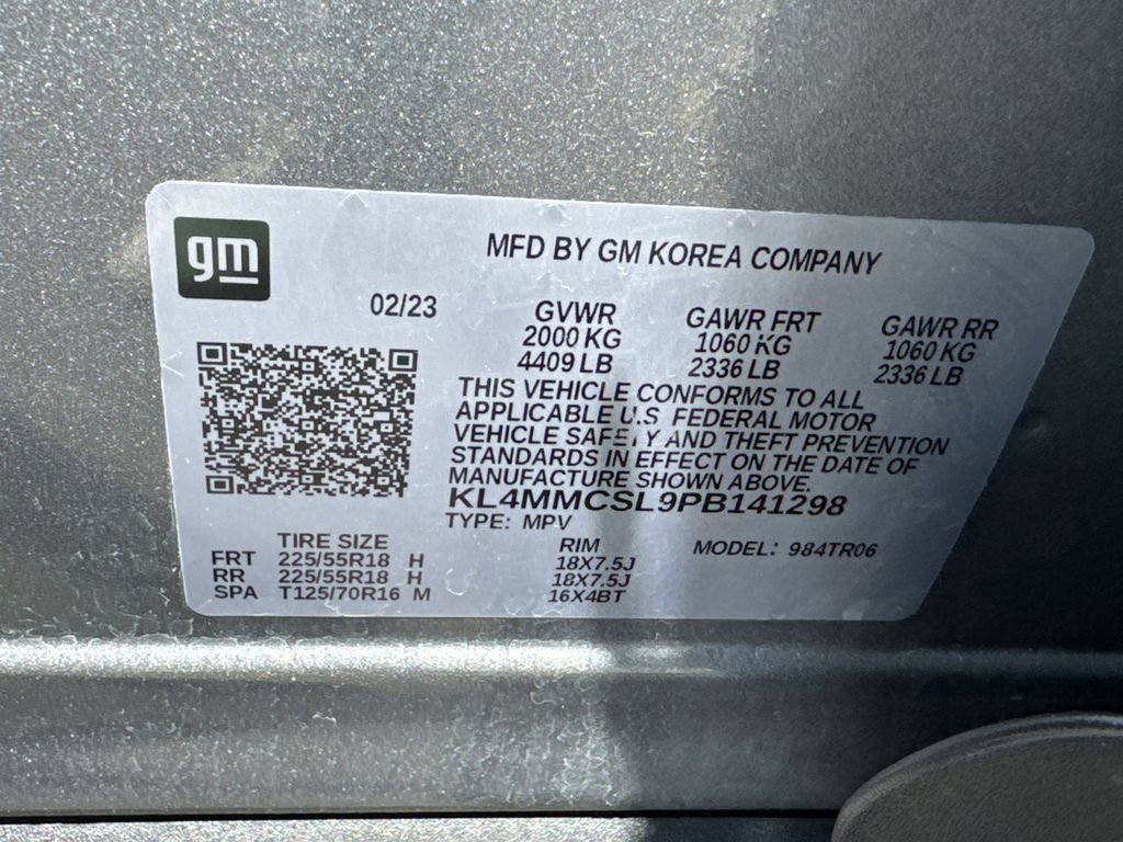 Used 2023 Buick Encore GX Preferred w/ Cold Weather Comfort Package AWD/4WD image 32