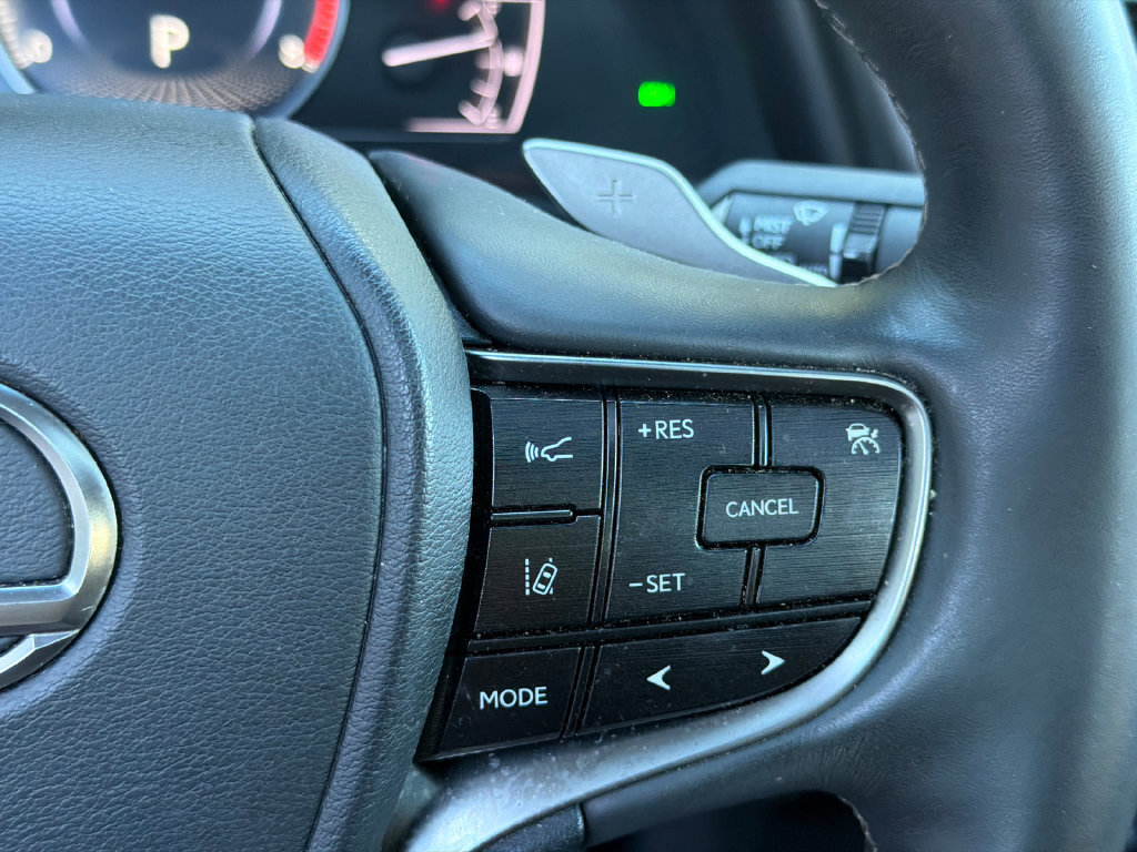 Used 2019 Lexus ES 350 w/ Premium Package FWD image 25