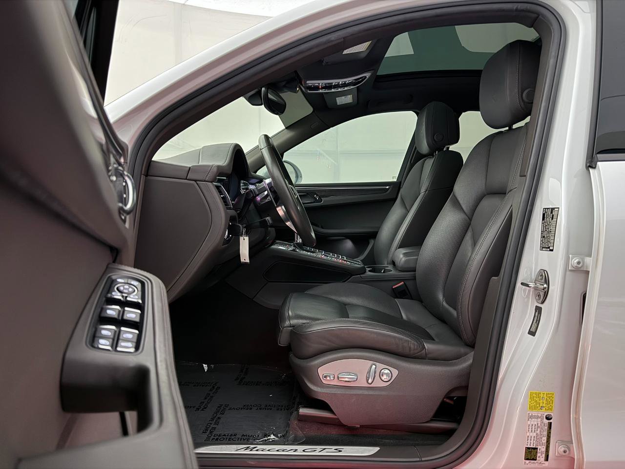 Used 2018 Porsche Macan GTS w/ Premium Package Plus image 21