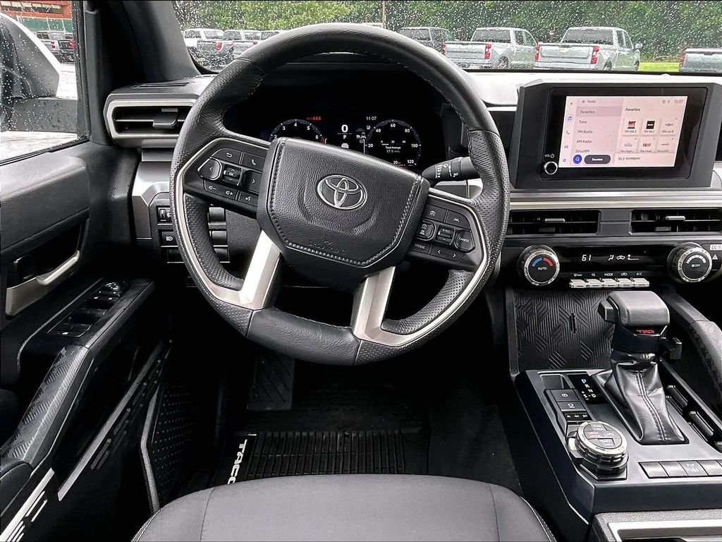Used 2025 Toyota Tacoma TRD Off-Road AWD/4WD image 16