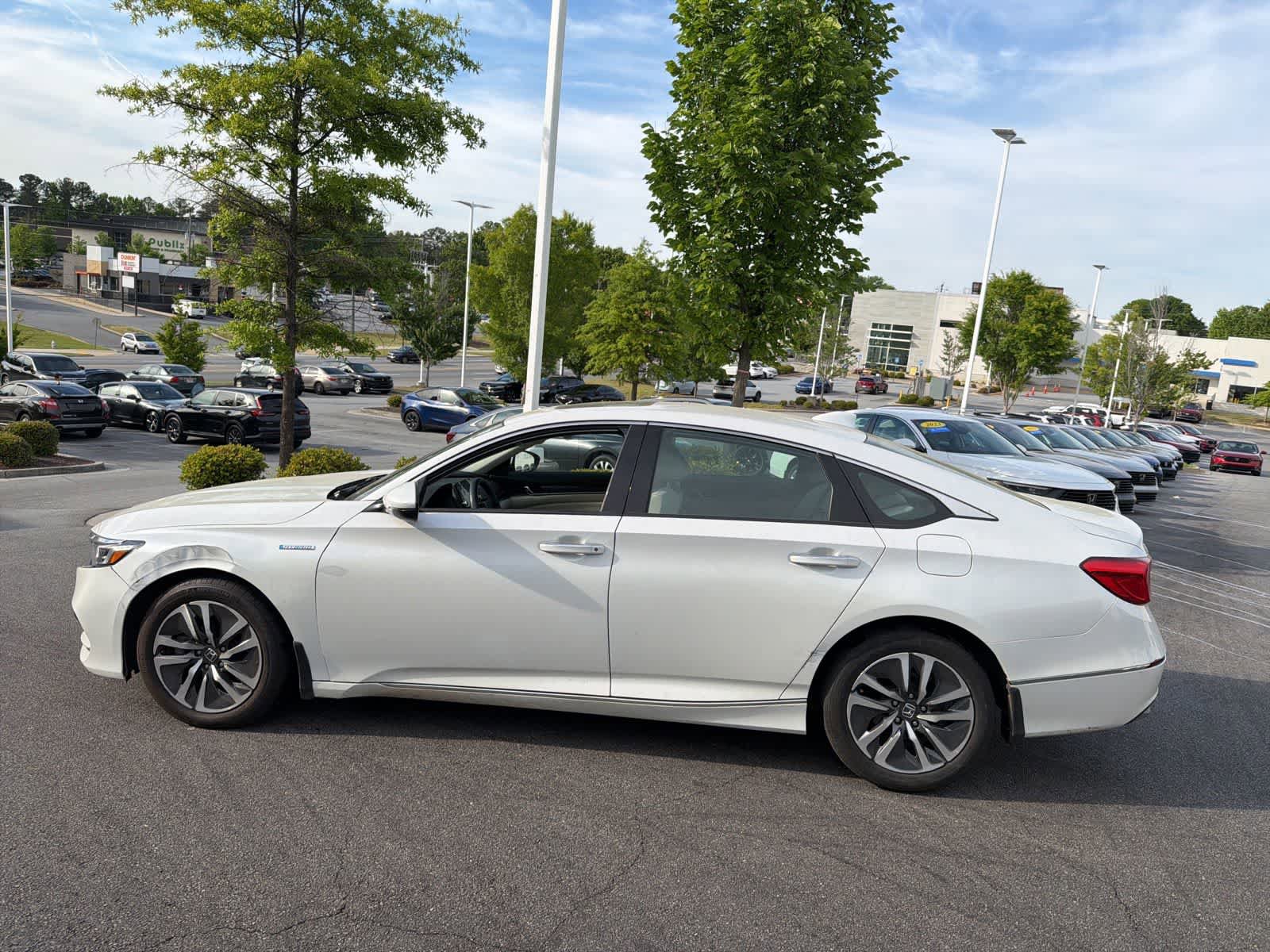 Used 2019 Honda Accord Touring image 6