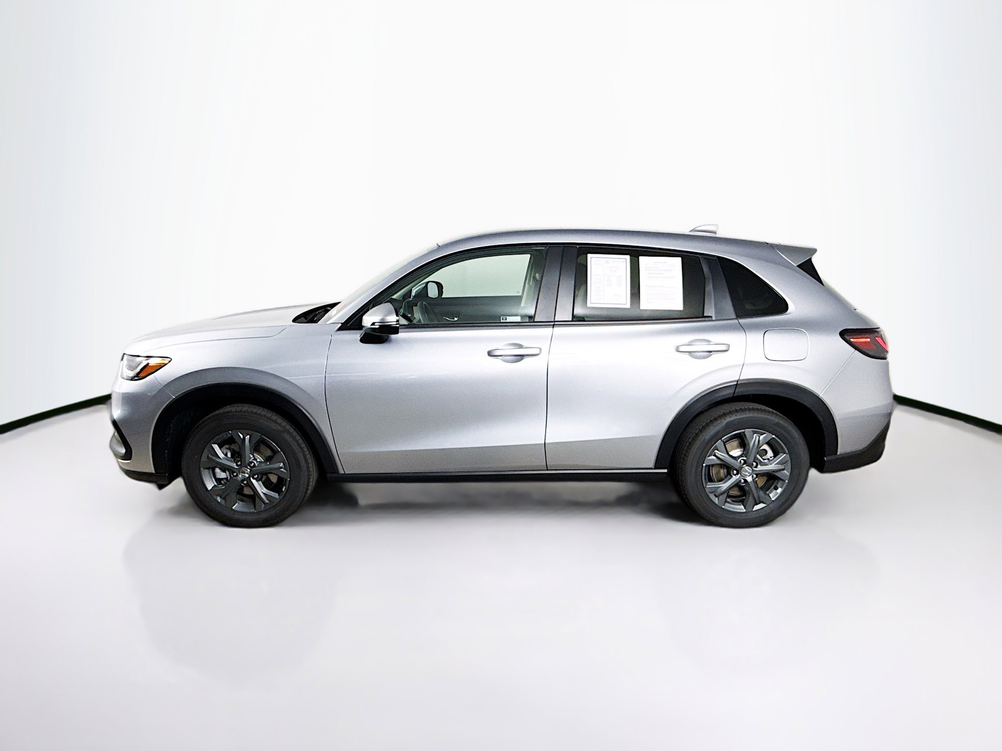 Certified 2026 Honda HR-V LX image 7
