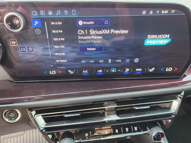 Used 2026 Chevrolet Traverse Z71 w/ Driver Confidence Package image 16