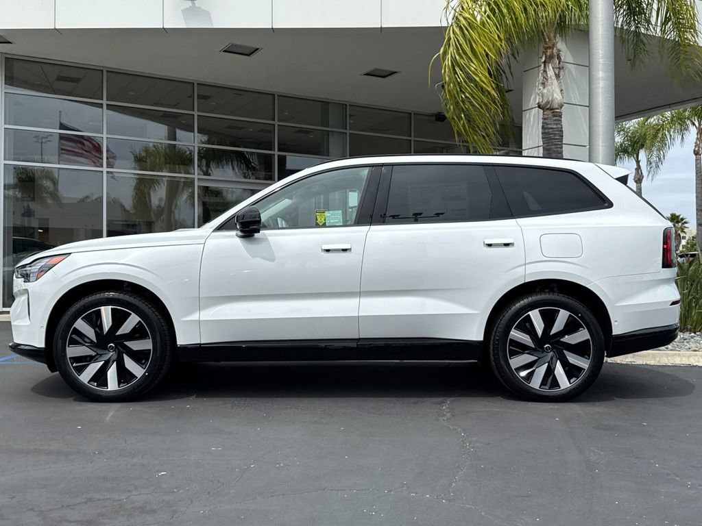 New 2026 Volvo EX90 Plus AWD/4WD image 2