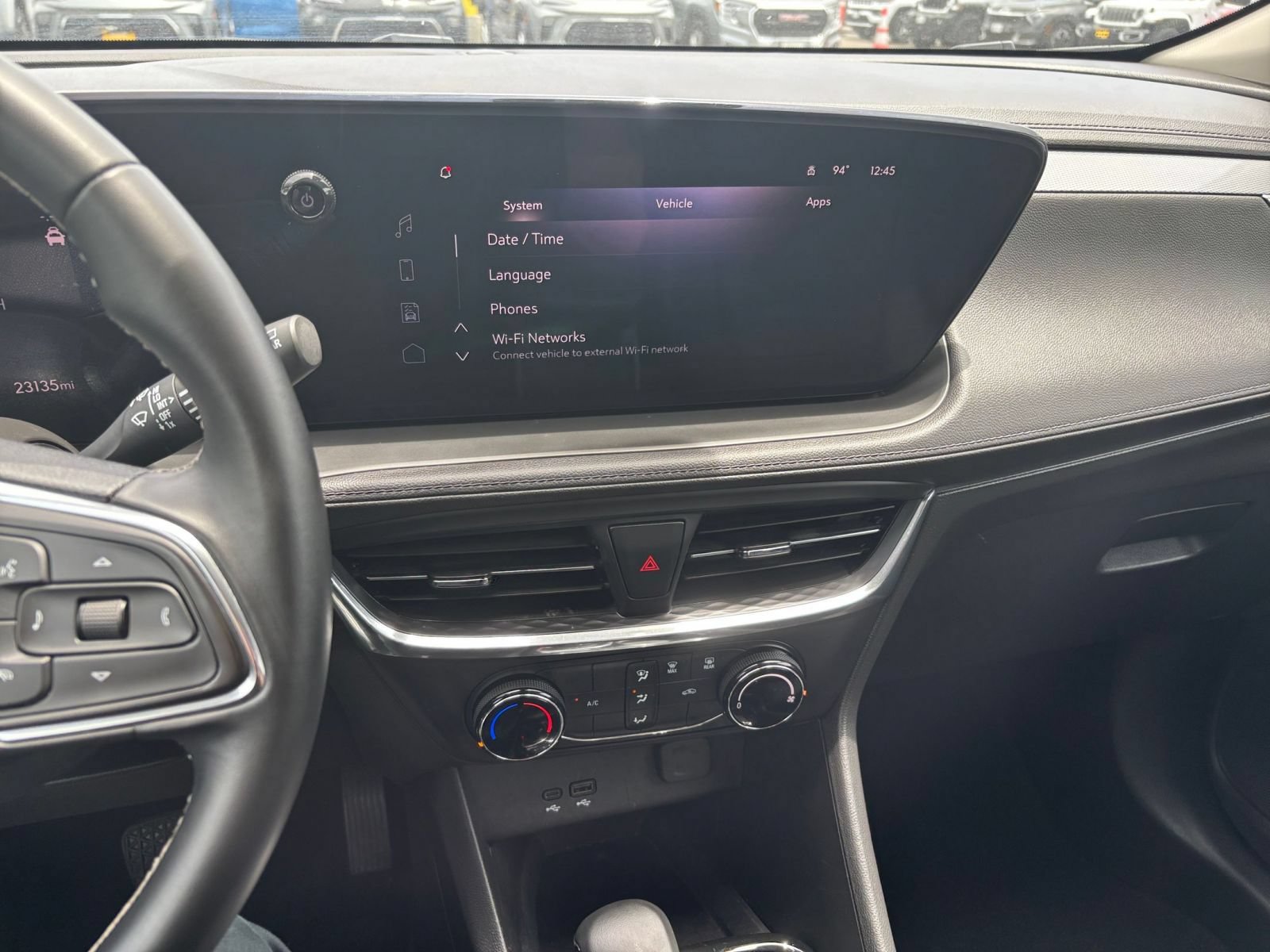 Used 2025 Buick Encore GX Preferred AWD/4WD image 17