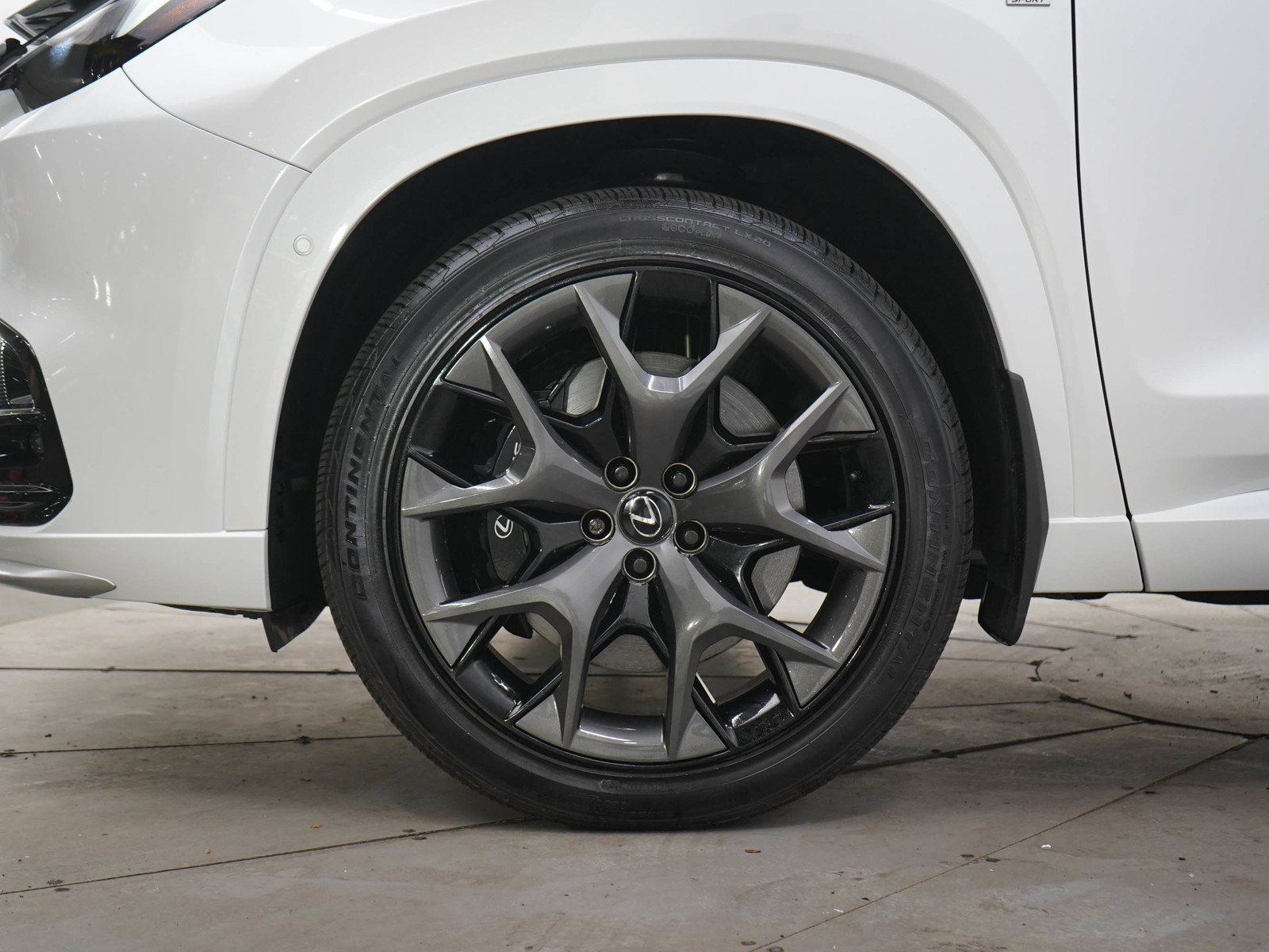 Used 2025 Lexus TX 500h AWD image 29