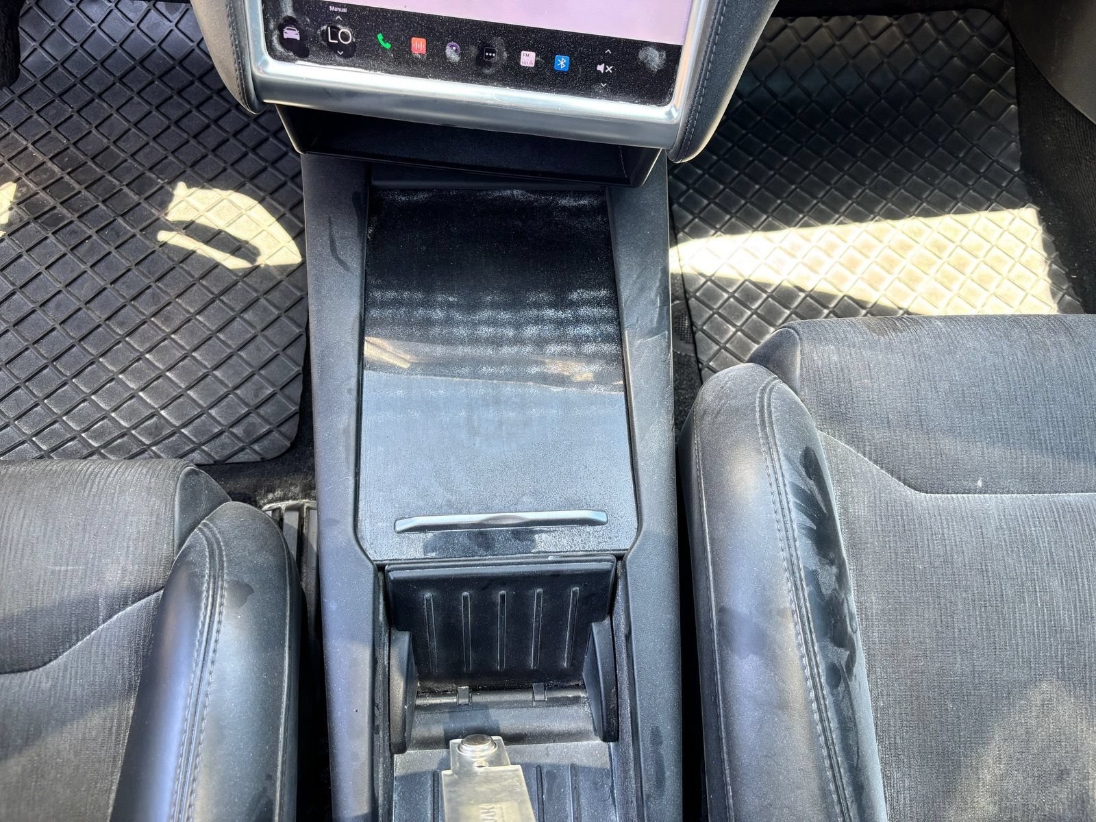 Used 2017 Tesla Model S 75 RWD image 29