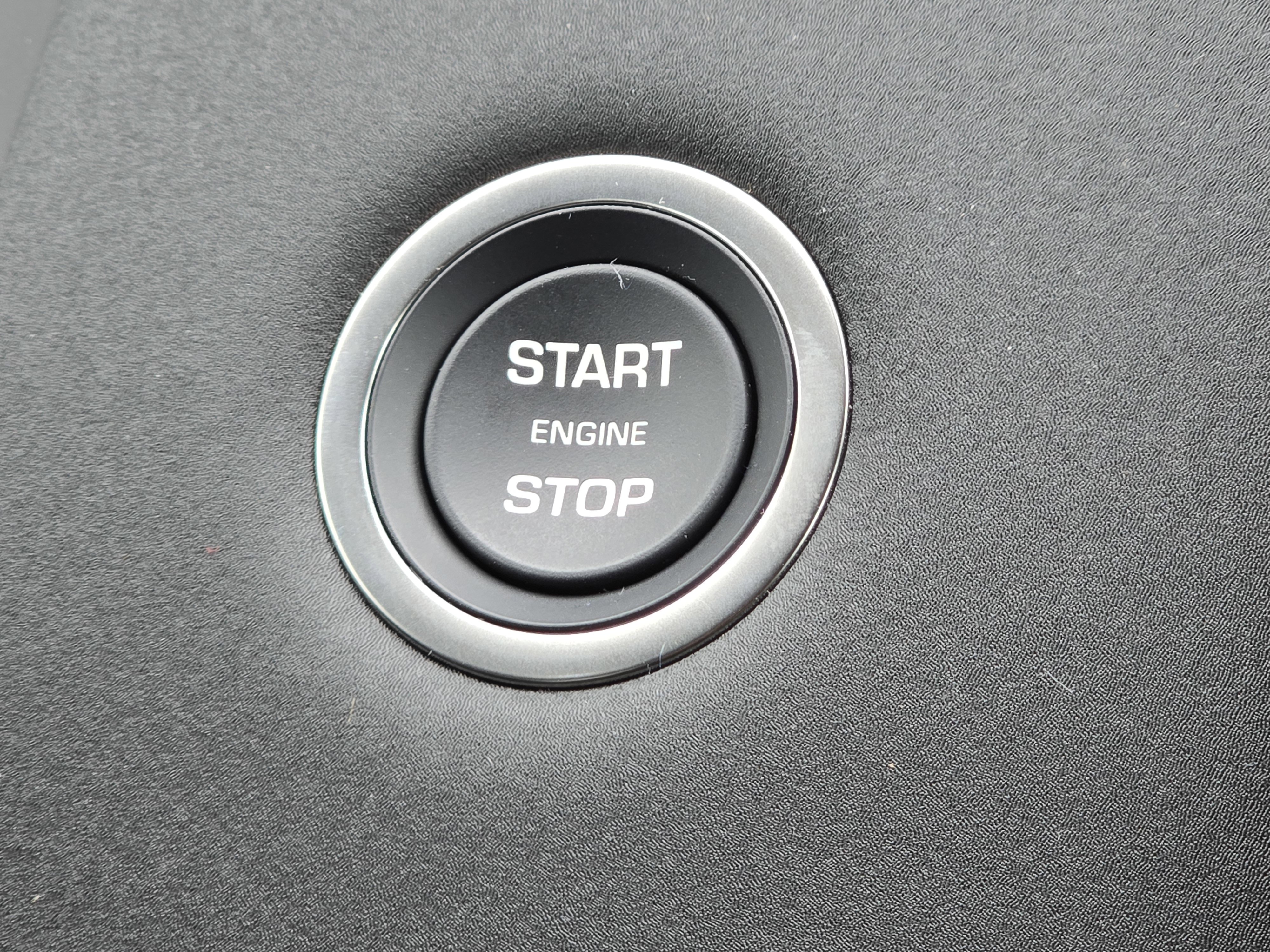 New 2025 Land Rover Discovery Sport S image 10