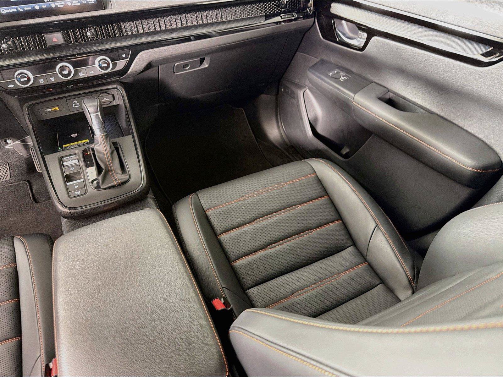 Used 2024 Honda CR-V Sport Touring image 28